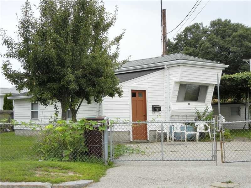 101 Knight St, Woonsocket, RI 02895 - photo 1