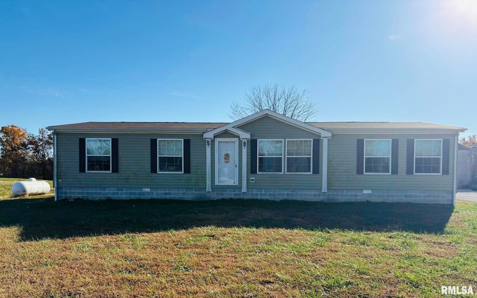 6874 White Walnut Rd, Pinckneyville, IL 62274 - photo 1