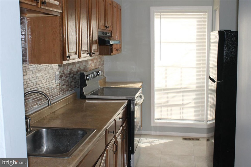 1809 Eloise Ln, Edgewood, MD 21040 - photo 1