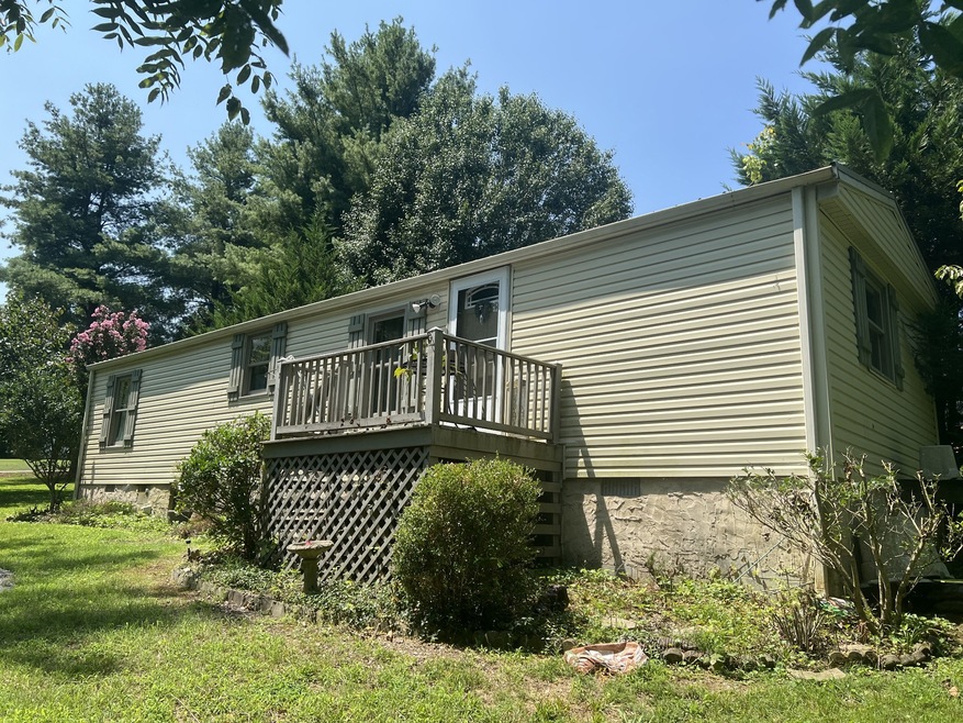 106 Rayburn St, Manchester, TN 37355 - photo 1