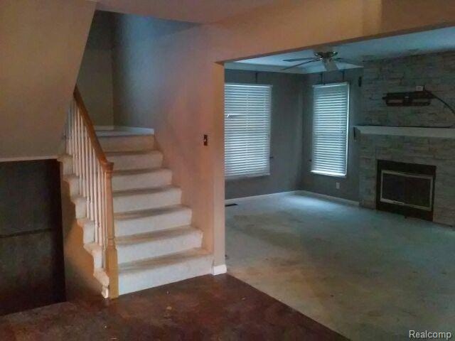 837 Linden Way, Auburn Hills, MI 48326 - photo 1