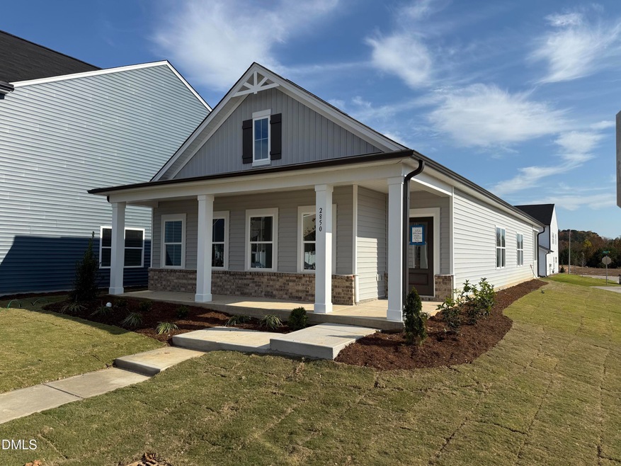 Pending $379,990 • Co-Listing Agent