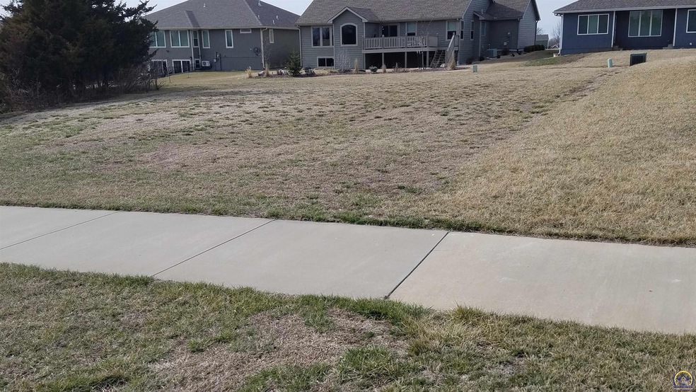 0000 SE Oak Bend Dr unit Block E, Lot 2, Topeka, KS 66609 - photo 1