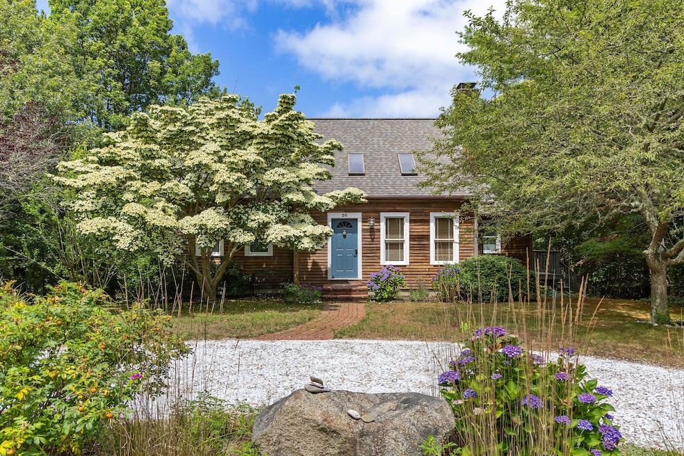 20 White Pines Drive