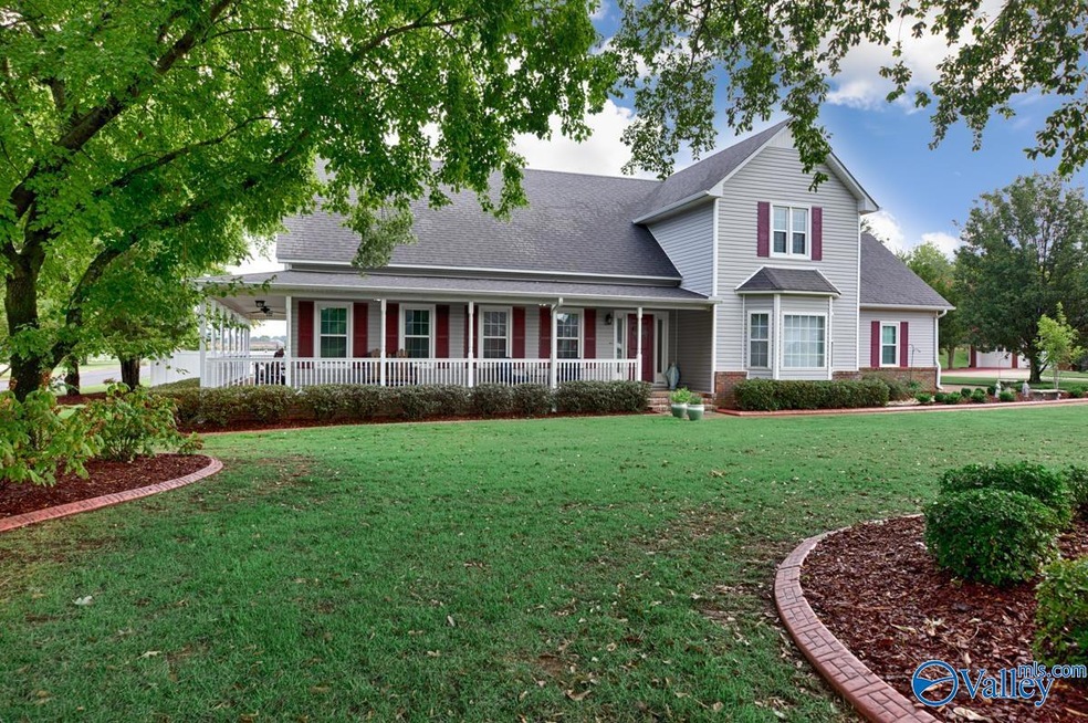 corner lot, mature trees, landscaping, large lot