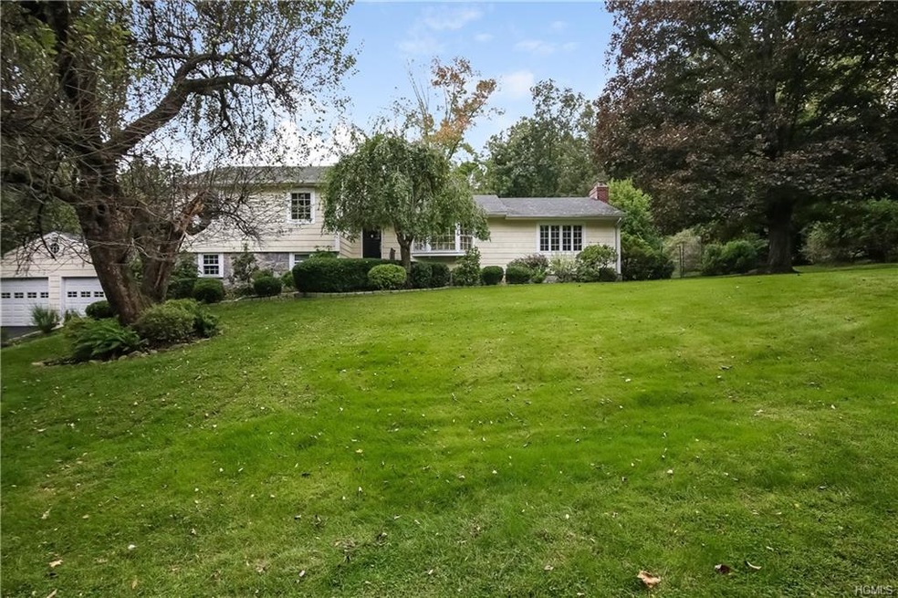 185 Cedar Dr E, Briarcliff Manor, NY 10510 - photo 1