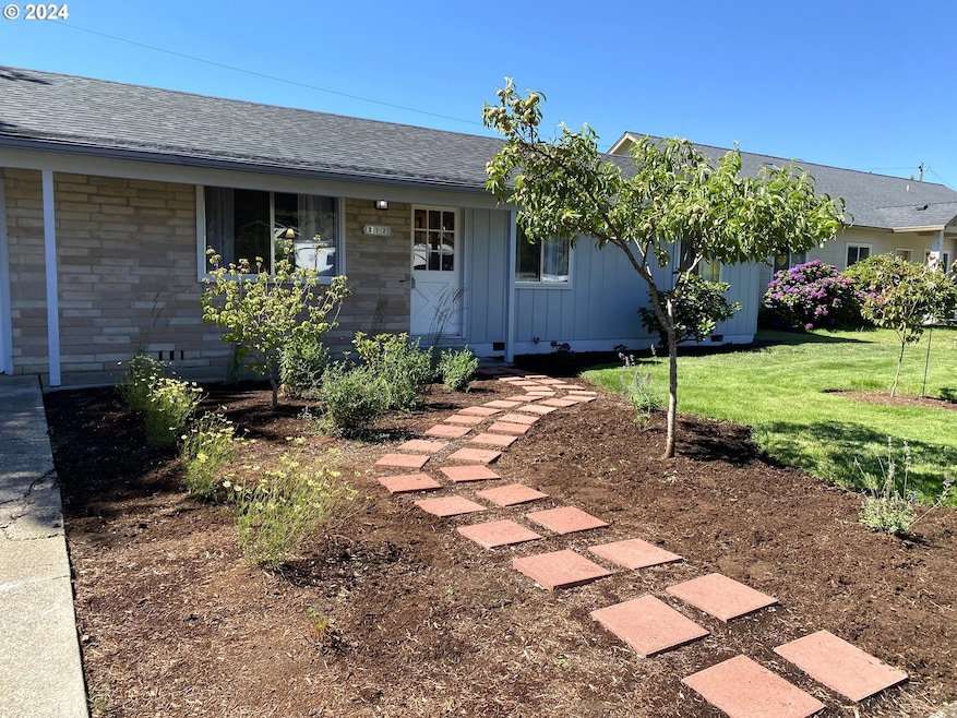 Sold $400,000 • Co-Listing Agent