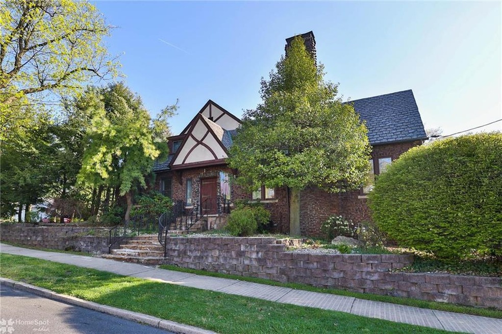 675 Edgeboro Blvd, Bethlehem, PA 18017 - photo 1