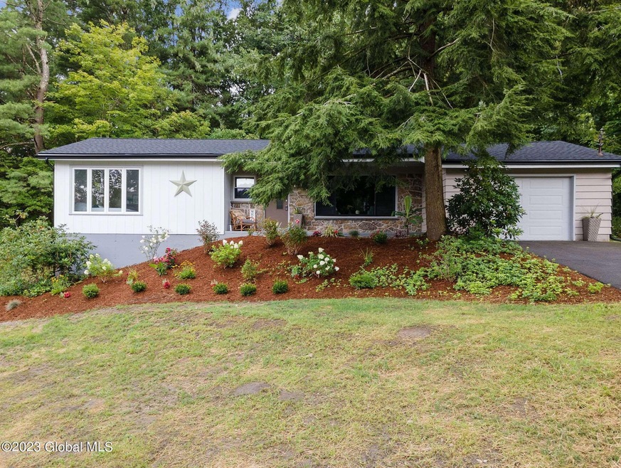 49 Sterup Dr, Troy, NY 12180 - photo 1