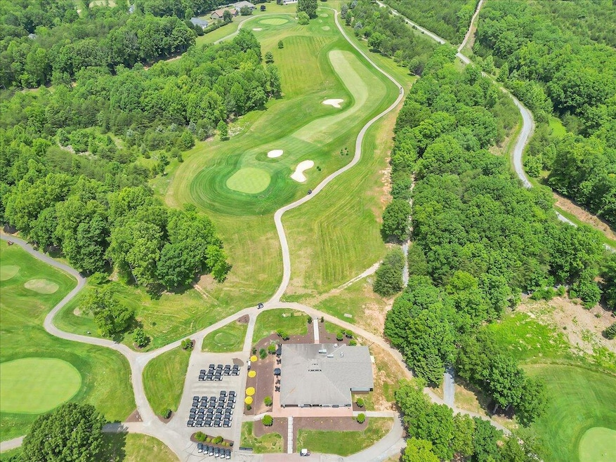 1119 Parkhall Rd, Huddleston, VA 24104 - photo 1