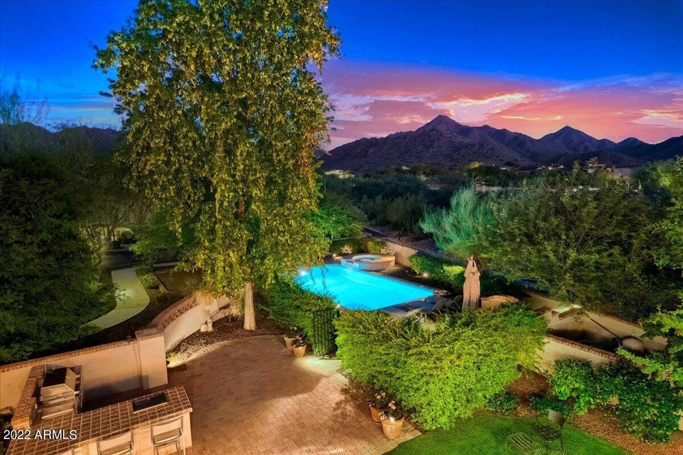 01-Backyard View