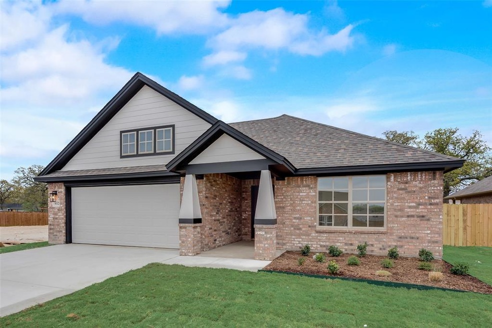 912 Ben Dr, Springtown, TX 76082 - photo 1