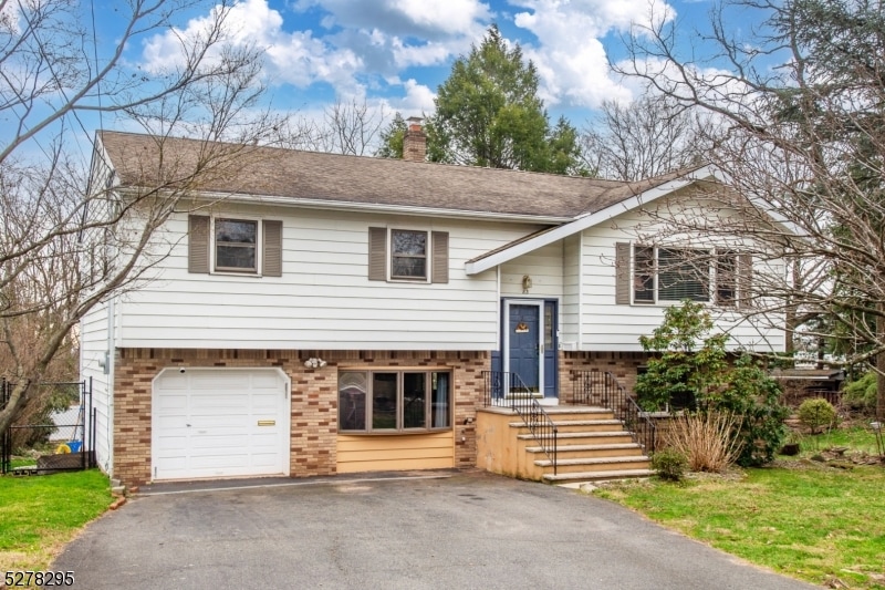 83 Grove St, Clifton, NJ 07013 - photo 1