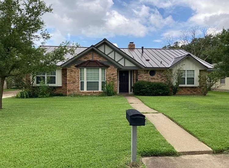 For Rent $2,250/month