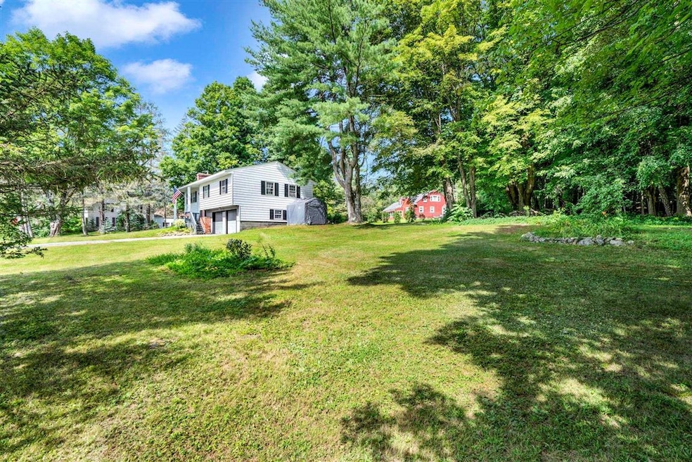 4 Boulder Rd, Hillsborough, NH 03244 - photo 1