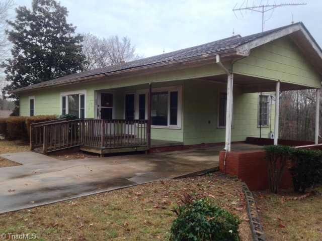 227 Northwood Dr, Asheboro, NC 27203 - photo 1