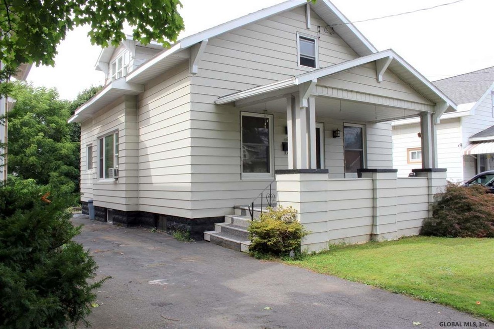1109 Dean St, Schenectady, NY 12309 - photo 1