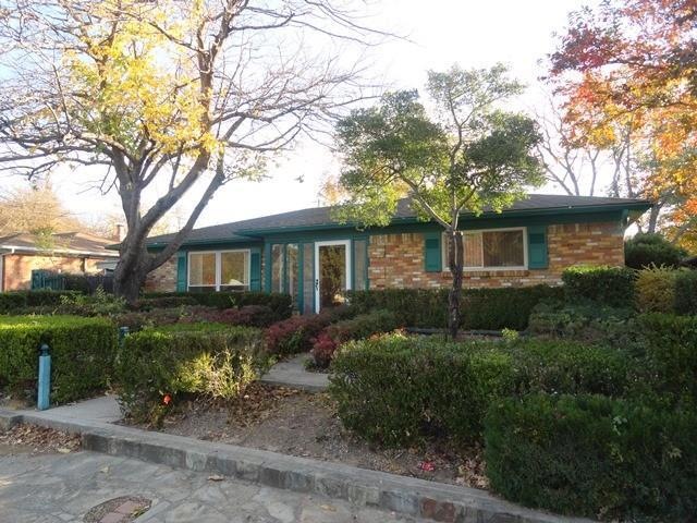 2216 Hurstview Dr, Hurst, TX 76054 - photo 1