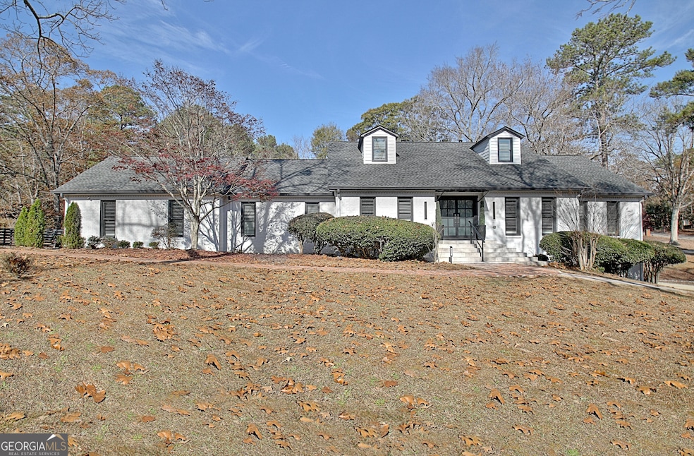 370 Dix Lee On Dr, Fayetteville, GA 30214 - photo 1