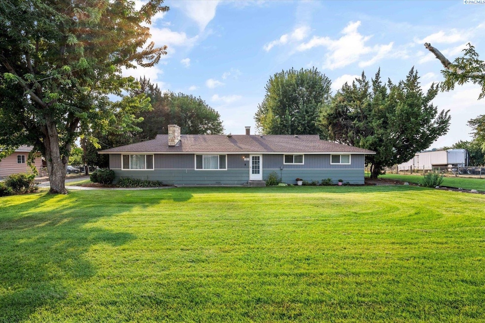 For Sale $470,000 • Co-Listing Agent