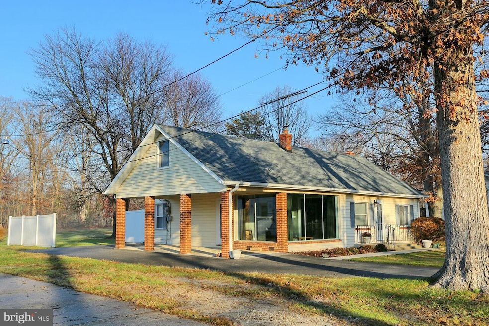 14203 Brandywine Heights Rd, Brandywine, MD 20613 - photo 1