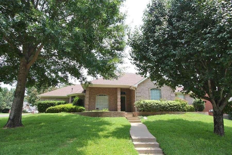 4104 Stonebrook Ln, Tyler, TX 75707 - photo 1
