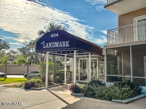 404 S Beach St unit 403, Daytona Beach, FL 32114 - photo 1