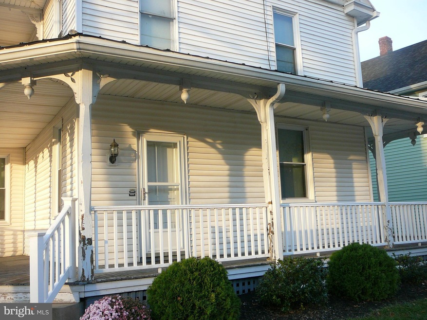 105 N Main St, Mercersburg, PA 17236 - photo 1