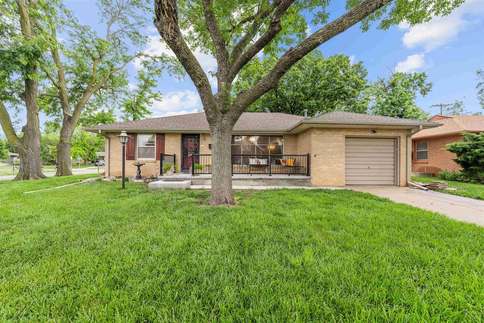 Pending $204,900 • Co-Listing Agent