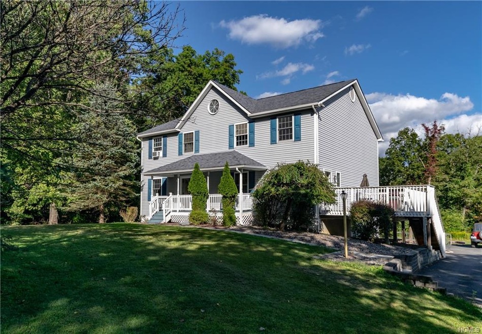 6 Pampas Ln unit 2, Newburgh, NY 12550 - photo 1