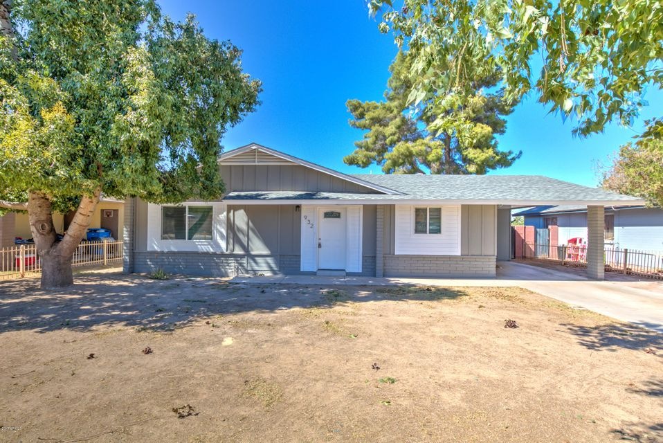 932 E Caldwell St-2