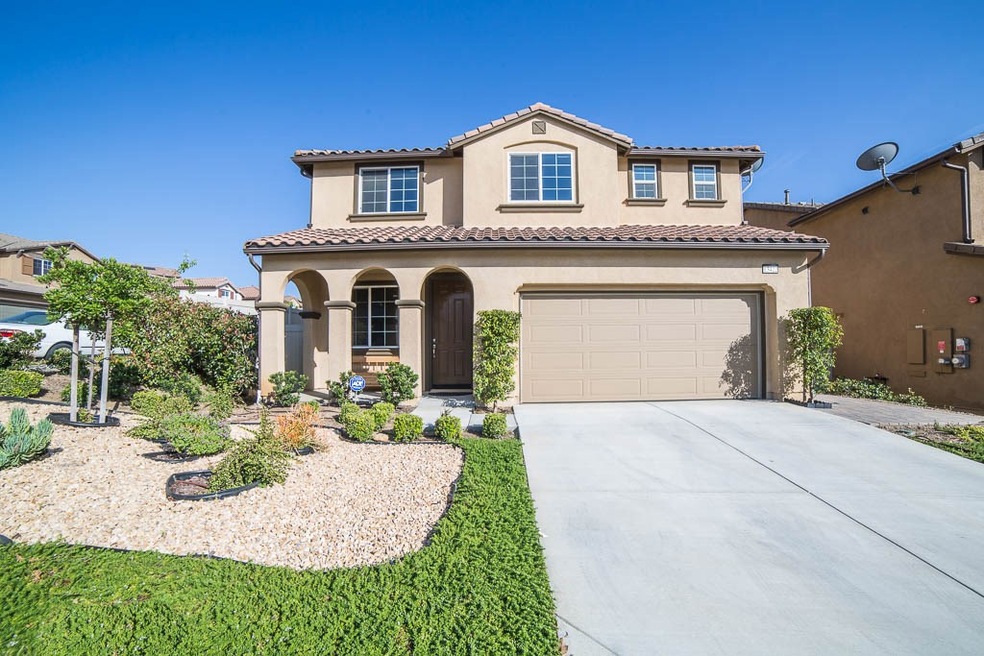 13422 Red Hawk Dr, Sylmar, CA 91342 - photo 1