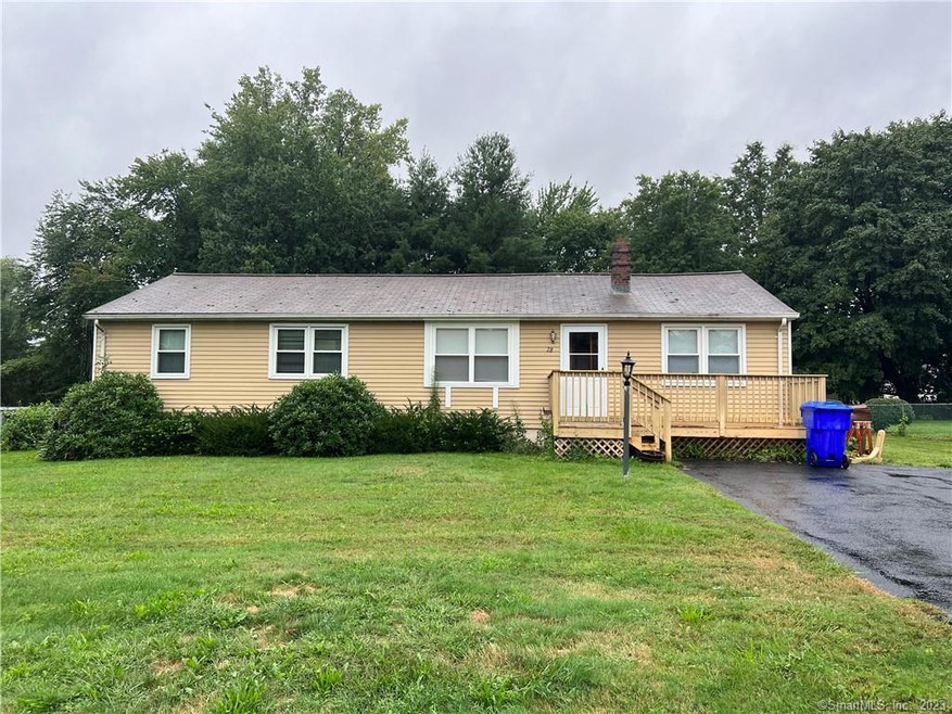 28 Weymouth Rd, Enfield, CT 06082 - photo 1