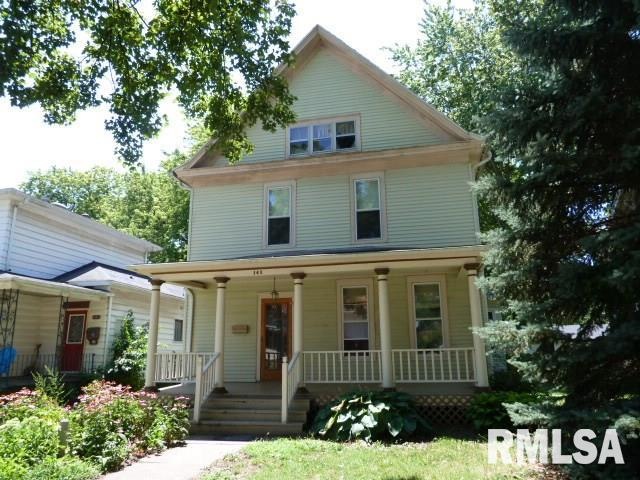 143 9th St, Lincoln, IL 62656 - photo 1