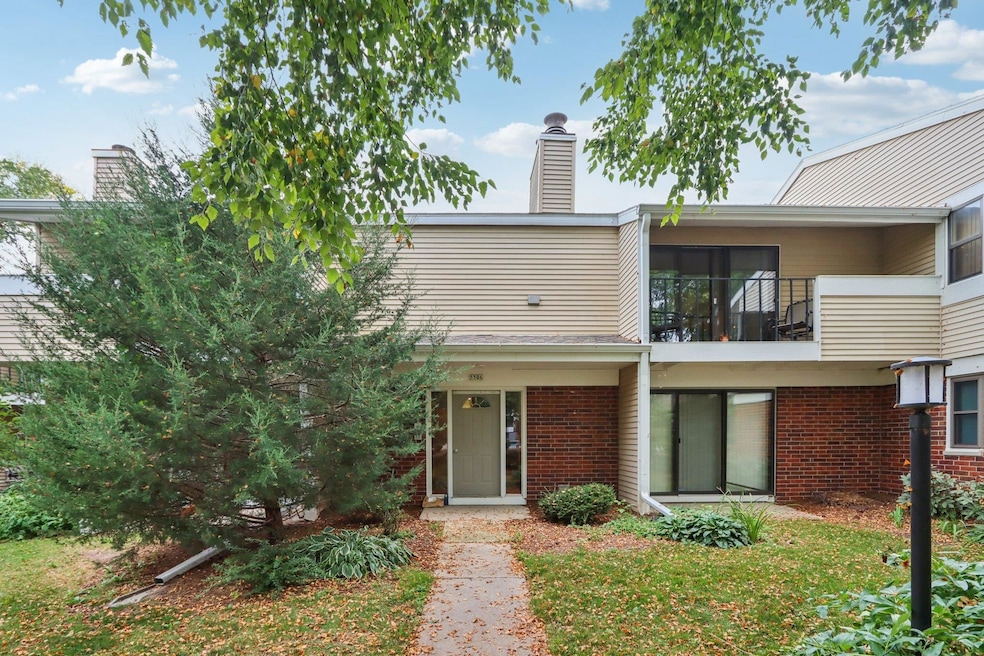 5506 Century Ave unit 1, Middleton, WI 53562 - photo 1