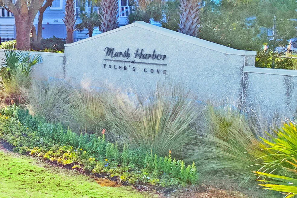 000030 1608 Marsh Harbor Entrance Sign C