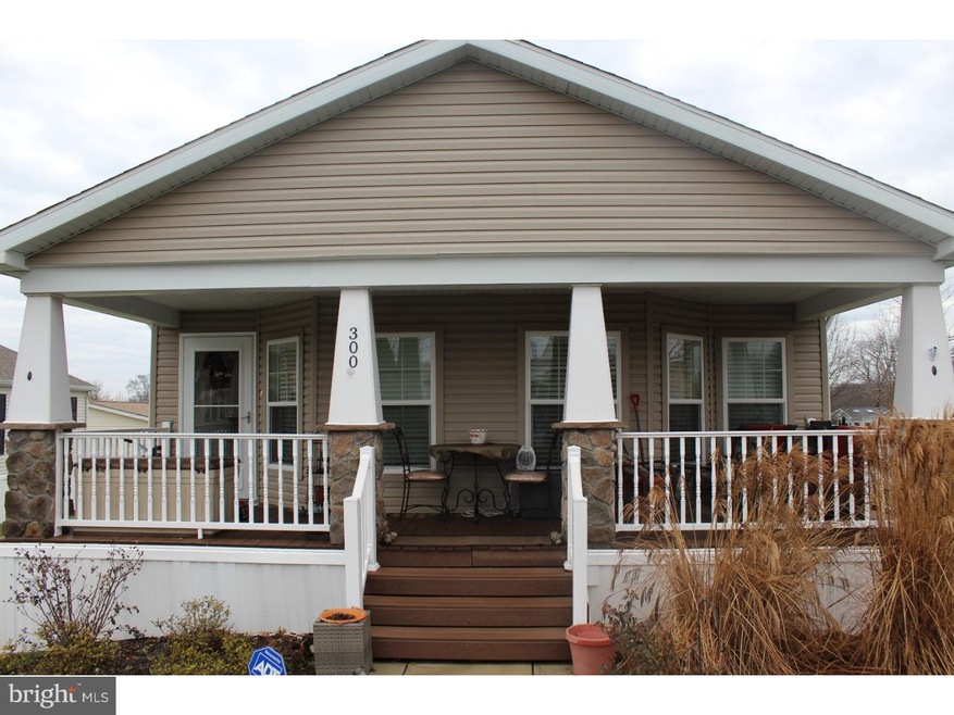 300 Winterset Rd, Garnet Valley, PA 19060 - photo 1