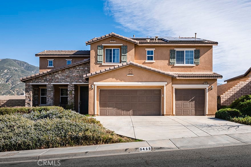 5455 N Valles Dr, San Bernardino, CA 92407 - photo 1