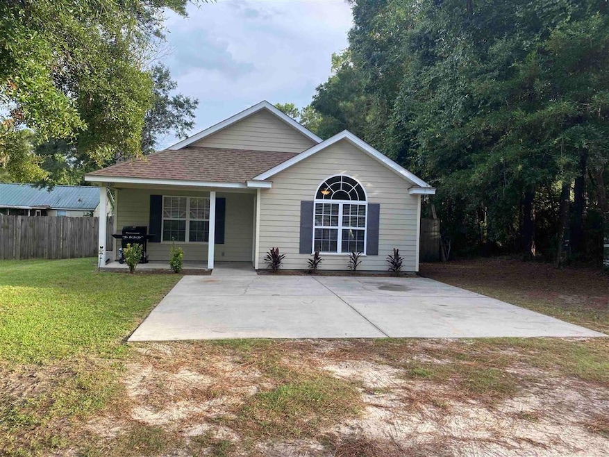 109 Susquehanna Trail, Crawfordville, FL 32327 - photo 1