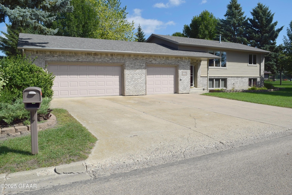For Sale $520,000