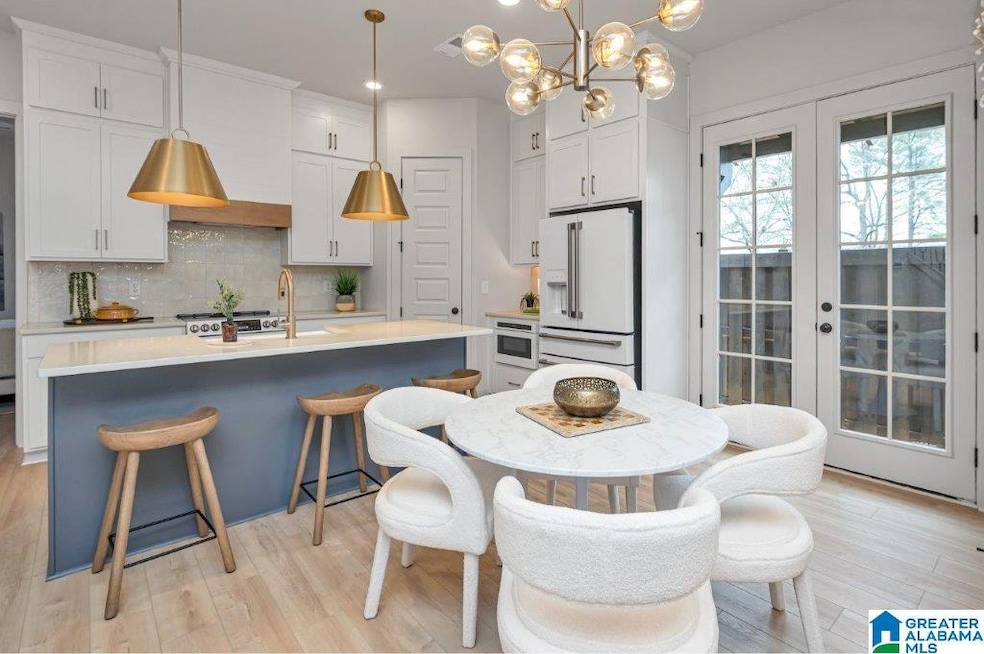 1741 Monkton Ln, Hoover, AL 35244 - photo 1