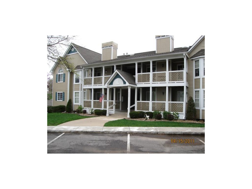 FRIST FLOOR CONDO IN WOODMOOR SUBDIVISION. BEAUTIF