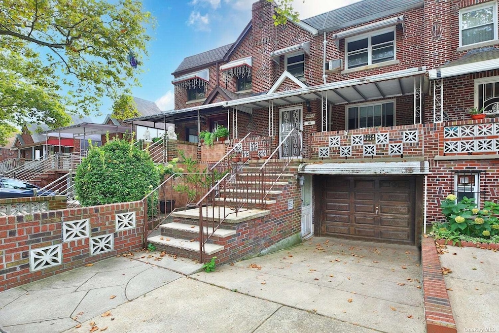 Sold $890,000 • Co-Listing Agent