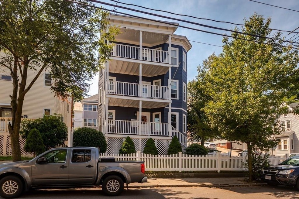 108 Heath St unit 1, Somerville, MA 02145 - photo 1