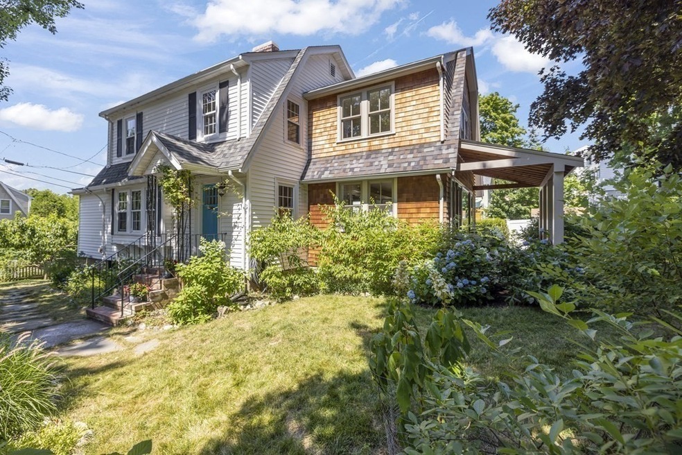 76 Charles St, Arlington, MA 02474 - photo 1