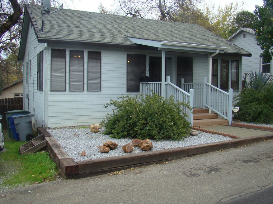 1573 Jay St, Redding, CA 96001 - photo 1