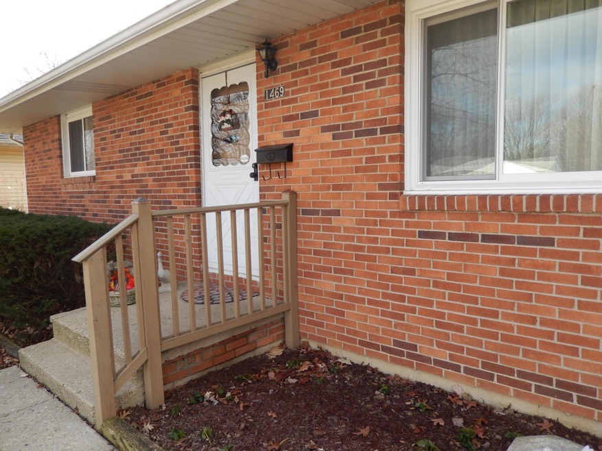 1469 Evaline Dr, Columbus, OH 43224 - photo 1