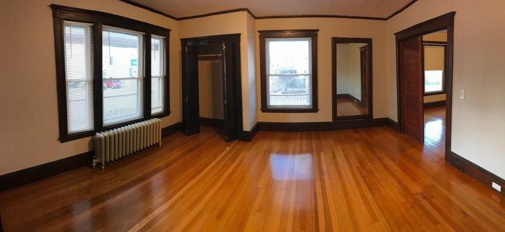 82 Bridge St unit 1, Salem, MA 01970 - photo 1