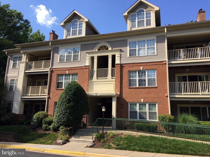 137 Timberbrook Ln unit 101, Gaithersburg, MD 20878 - photo 1