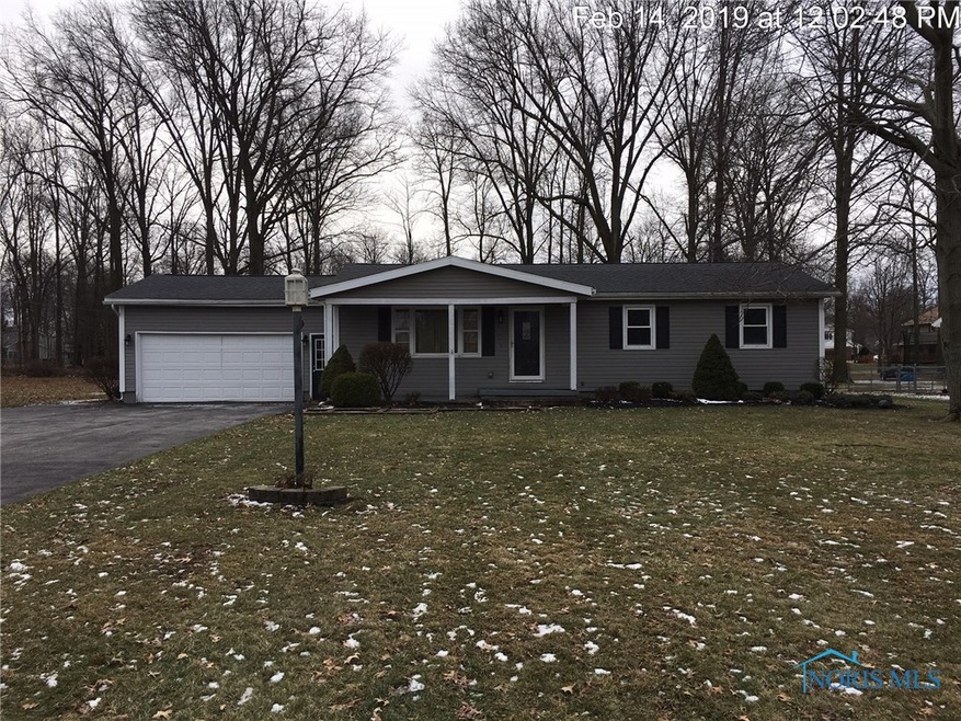 1715 Coakley Dr, Lima, OH 45807 - photo 1